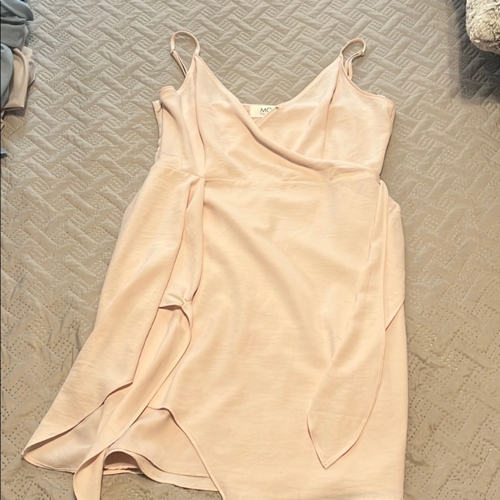 Light pink dress